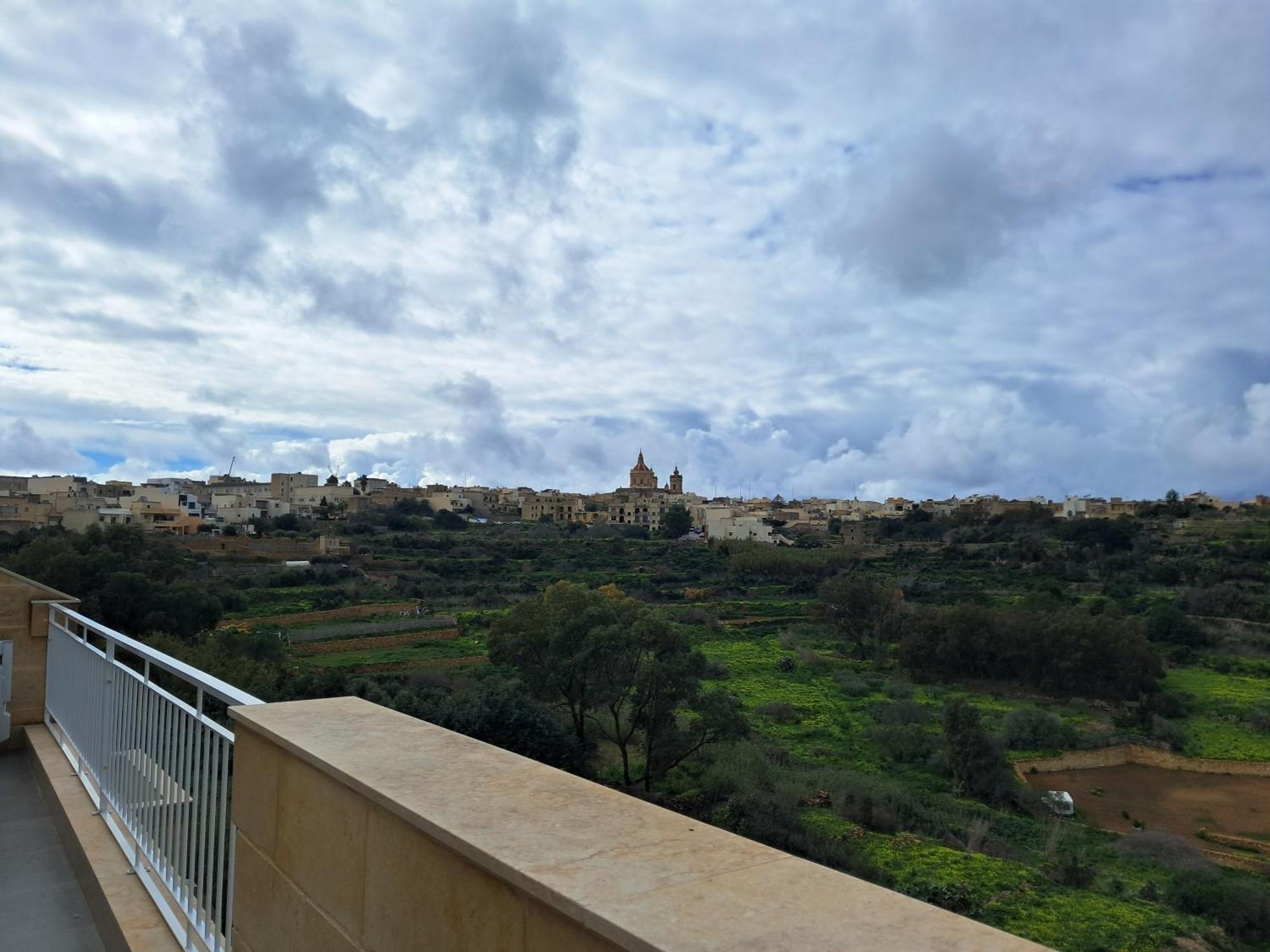 Cliff Edge Apartment In Xagħra מראה חיצוני תמונה